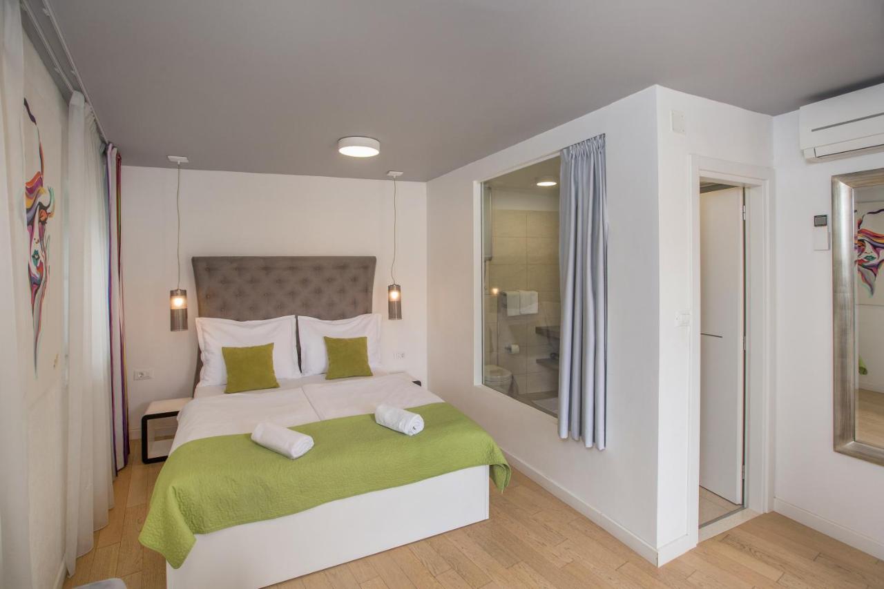 Hotel Pansion Kamenar à Primošten Extérieur photo