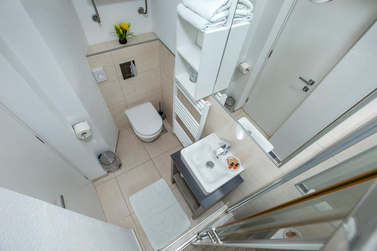 Hotel Pansion Kamenar à Primošten Extérieur photo